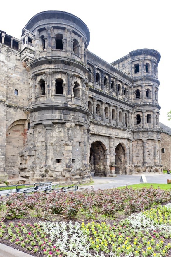 2. Trier Audioguide. Die Porta Nigra.