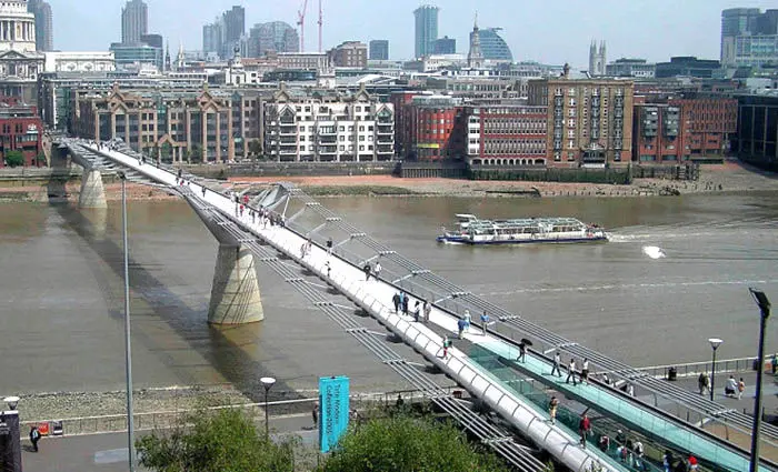 Audioguide von London - Millenium Bridge